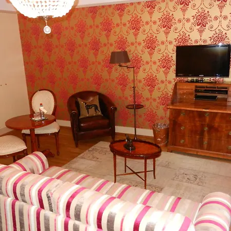 Townhouse Boutique Hotel-2