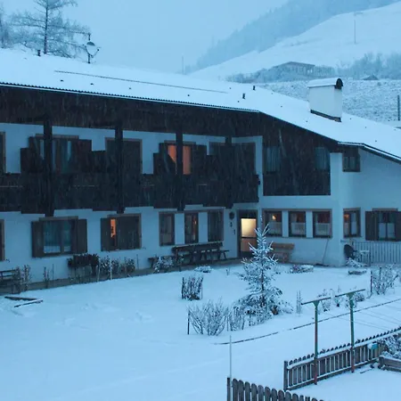 Residence Die Faerbe-2
