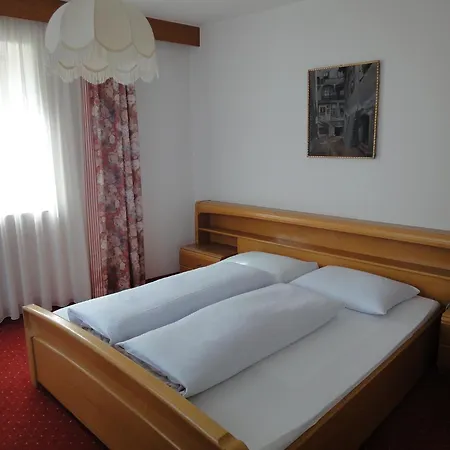 Hotel Zum Wolf-2