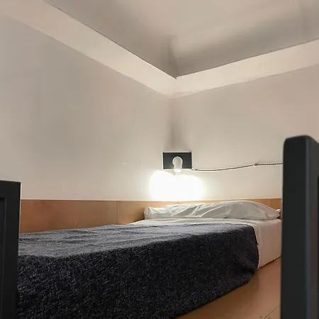 Nap Hostel Spaccanapoli-3