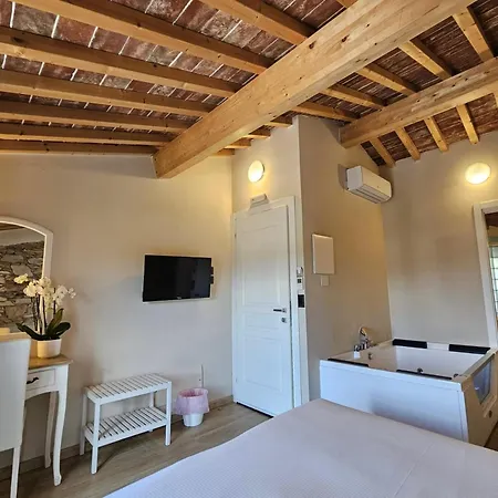 Il Tiglio Jacuzzi&Sauna-2