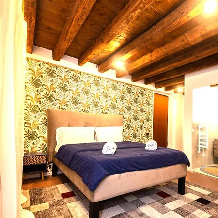 Al 18 Verona Rooms-2