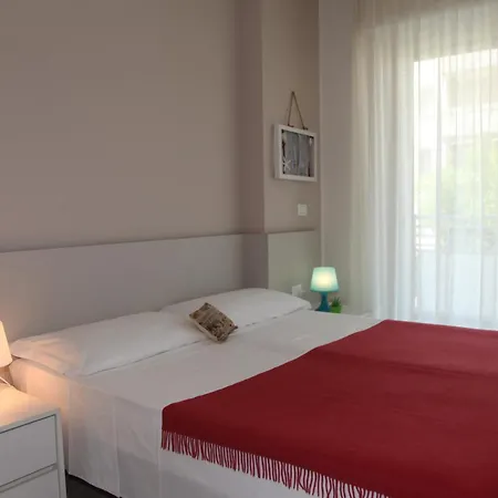 Hotel Luciana-3