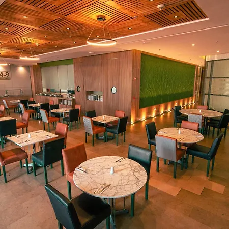 Hotel Mocawa Plaza Armenia-2