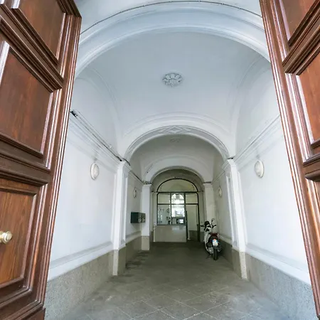 Napoli Factory Guest House-2