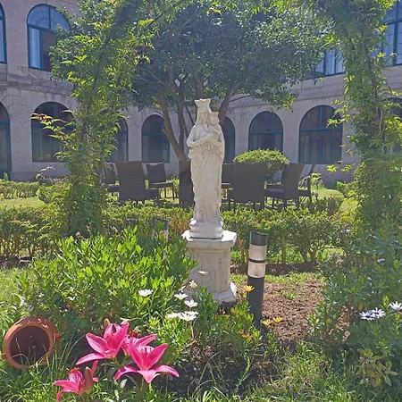 Casa Diocesana VIA LUCIS-2