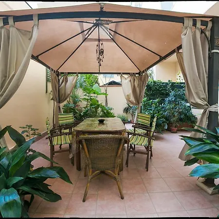 B&B Livingstone-3