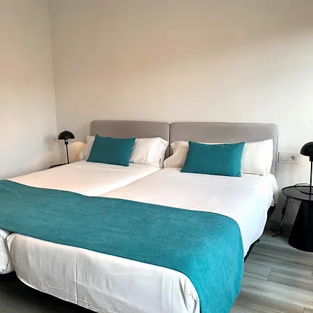 Hotel Pombal Rooms-2