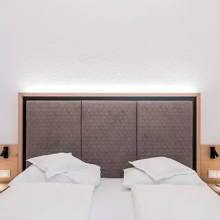 Hotel Sterzinger Moos-2