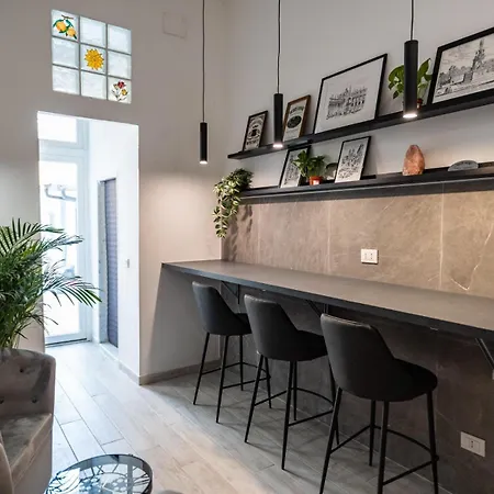 Felix Rooms-3