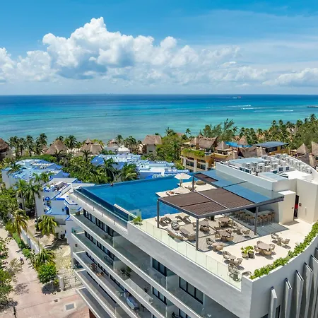 Marila Ocean View Parking Gym-3