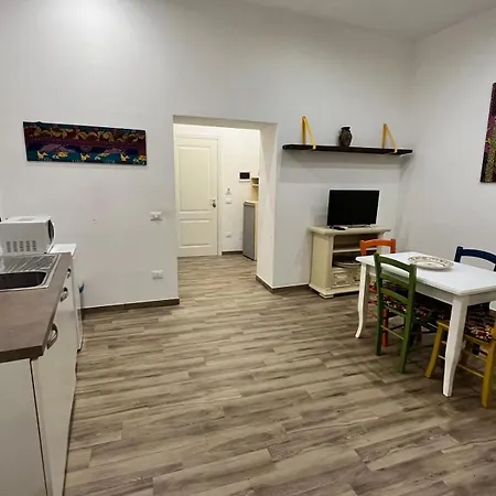 Immacolatella Guest House-3