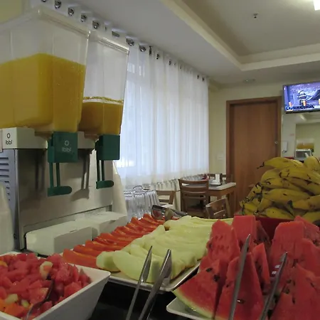 Hotel Urbis a 10 minutos Rua 25 de Março, Brás,Bom Retiro,a 2 minutos do Mirante Sampa Sky-3