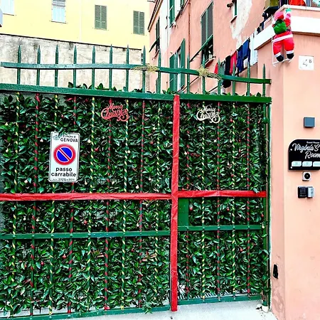 Guest House Virginia'S Rooms-Private Free Parking And Top Carignano District-2