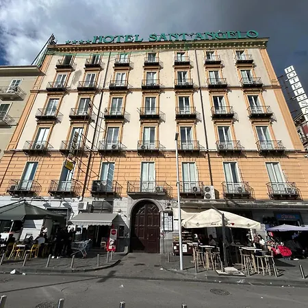 Track 60 - Private Rooms Garibaldi-2