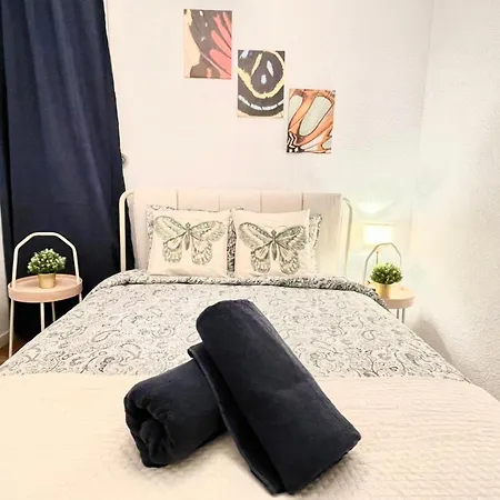 Centric Rooms Madera Gran Via-3