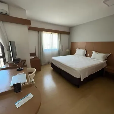 Flat 604 Araucaria Plaza-2