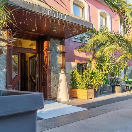 Hotel Urania-3