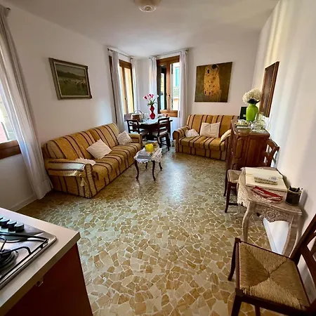 Residenza de l'Osmarin Suites-2