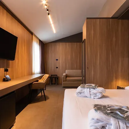 Sport Village Hotel & Spa-3