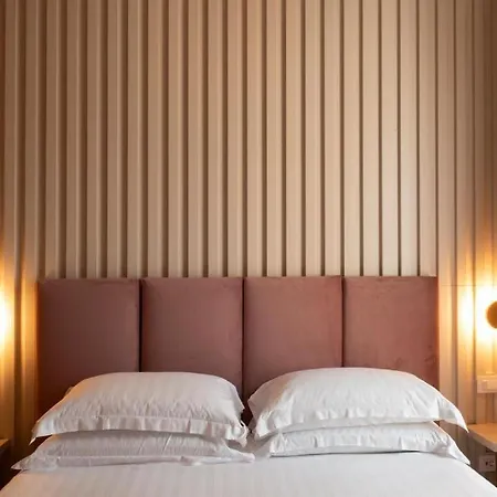 Colonna Collection-2