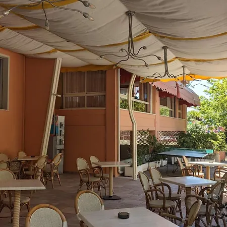 Hotel Joli-3