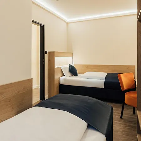 City Hotel St Georg Hamburg By Uniqstay-3