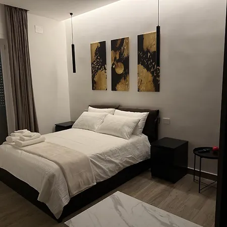 Home In Napoli-3