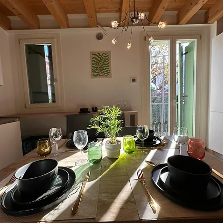 Casa Mirandola in Contra' Sant' Andrea-2