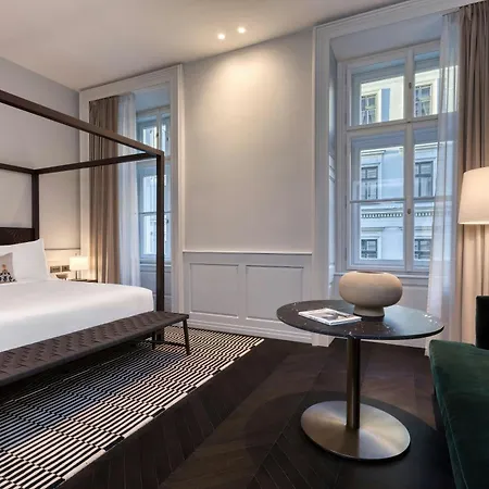 Dorothea Hotel, Budapest, Autograph Collection-3