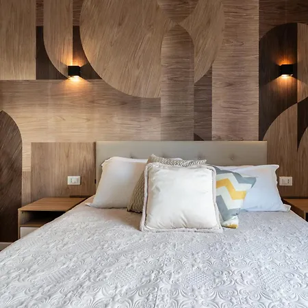 Barirooms - Crisanzio Suites-2