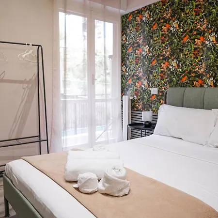 Flower Rooms-3