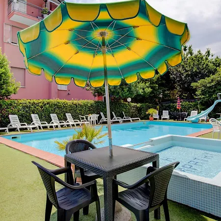 Sympathy Family Hotel-3