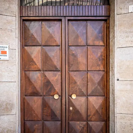 Centro storico via Sassari Accommodation-3