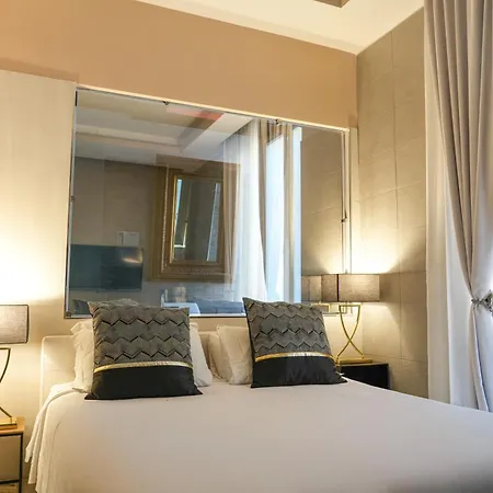 Corso Boutique Luxury Rooms-2