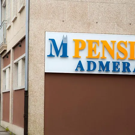 Pensión Boutique AdMera Cerca hospital Clínico-3