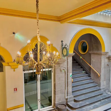Hotel La Alhondiga-3