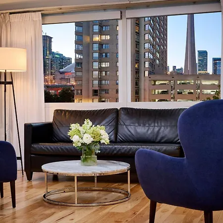 Radisson Blu Toronto Downtown-3