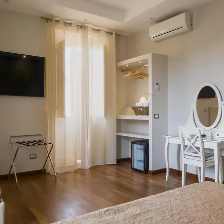 Borghese Executive Suite-3