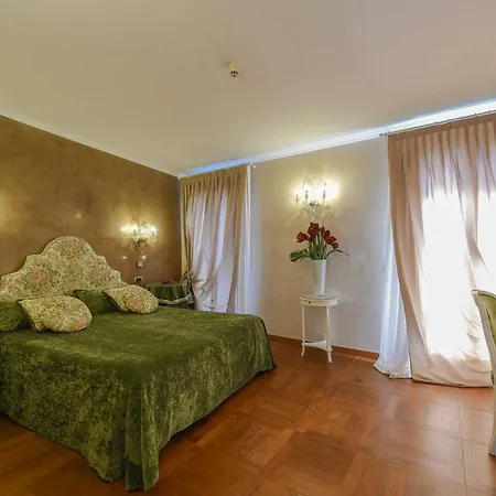 Casa Savoia & Casa Jolanda-3