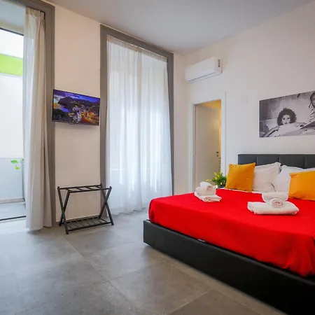 Napoli Movie Apartments-2