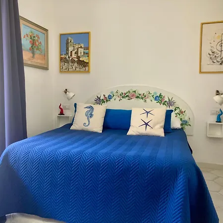 Villa Striano Capri - Guest House - Rooms Garden&Art-2