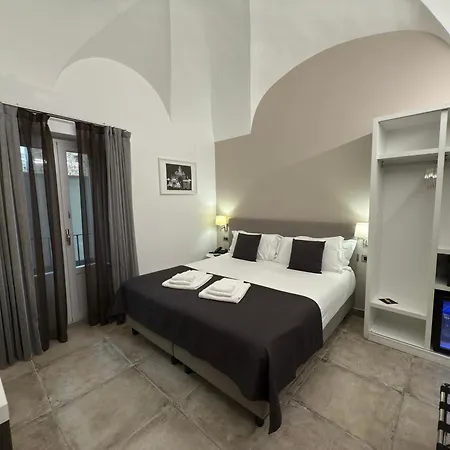 Etnea 454 Catania Luxury Rooms-2