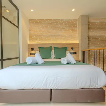 Apartamentos La Basílica by BeAlicante-2