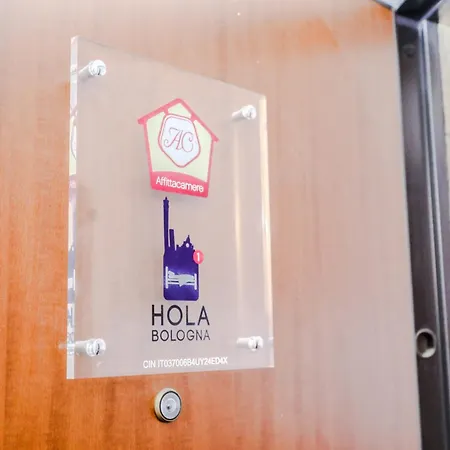 Holabologna Luxury Rooms And Flats-3