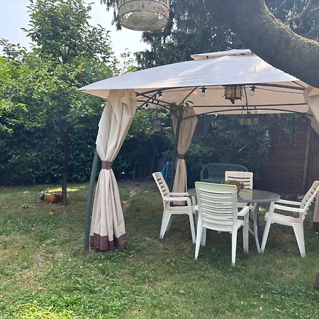 B&B Il Tulipano Free Private Parking-2