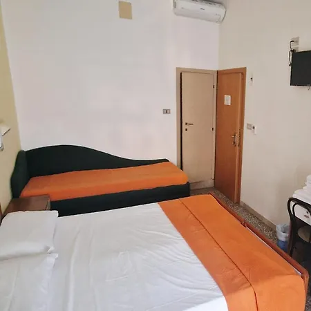 Hotel Clara Rimini-2