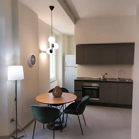 The 6 Apartments S-3