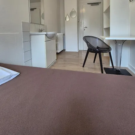 Budget Hotel Weber - Strasbourg Centre Gare-2
