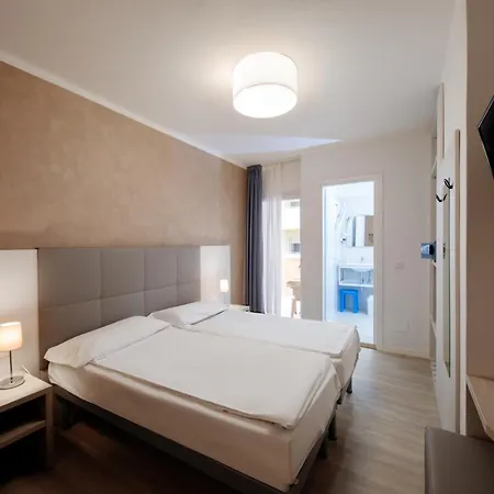 Hotel Garni Losanna-2